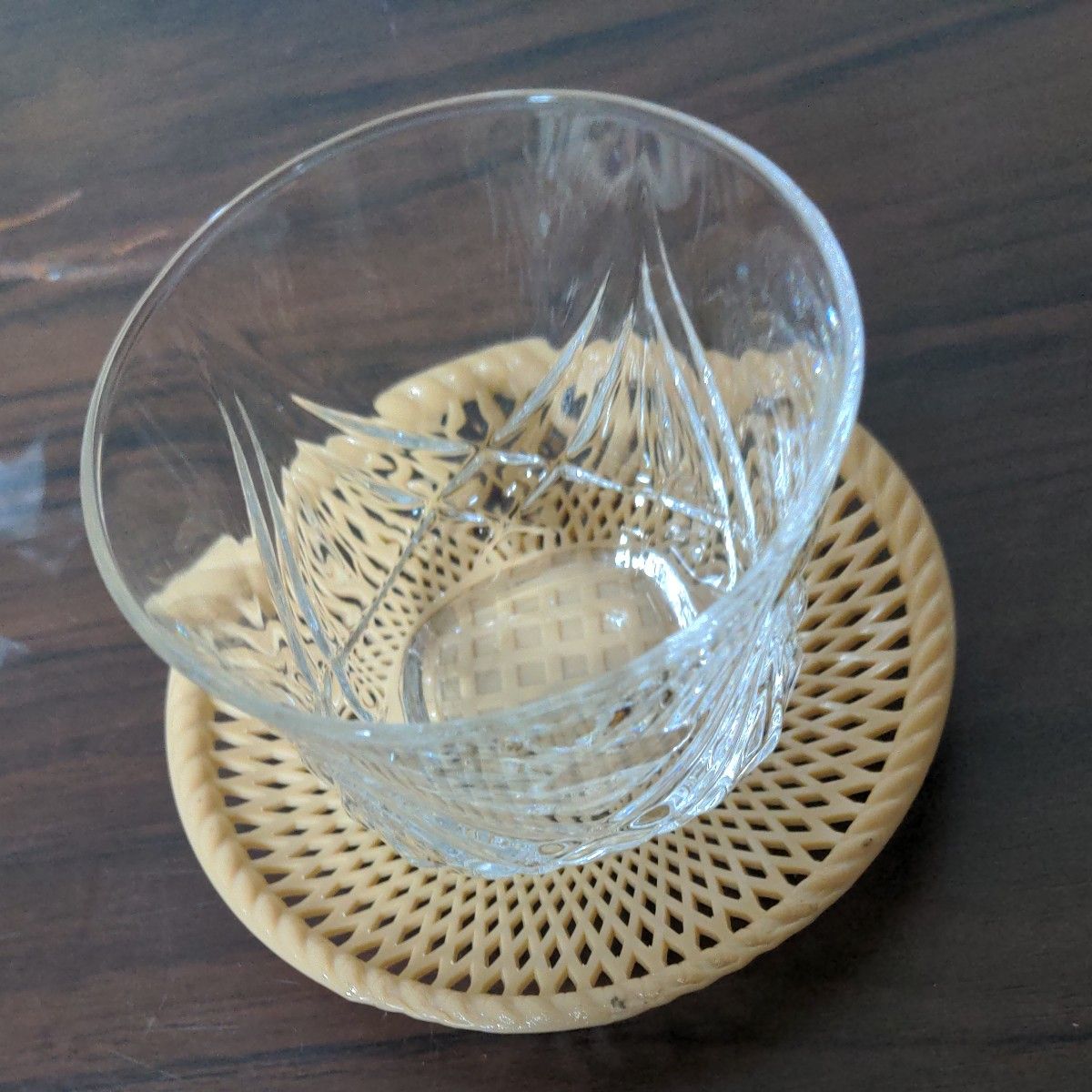 アデリアグラス  石塚ガラス株式会社  パルム冷茶用ガラスのコップ５組セット。Sサイズ  ポリエチレン製茶托付き  未使用品   