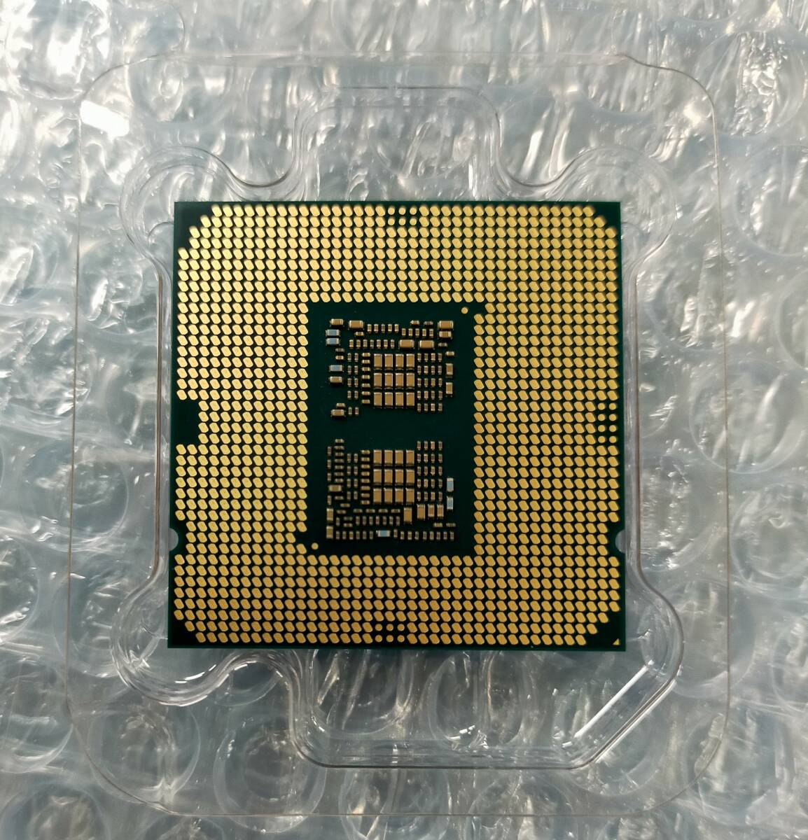 【送料込み・ジャンク】Intel CPU Core i7-10700 　出品番号165 