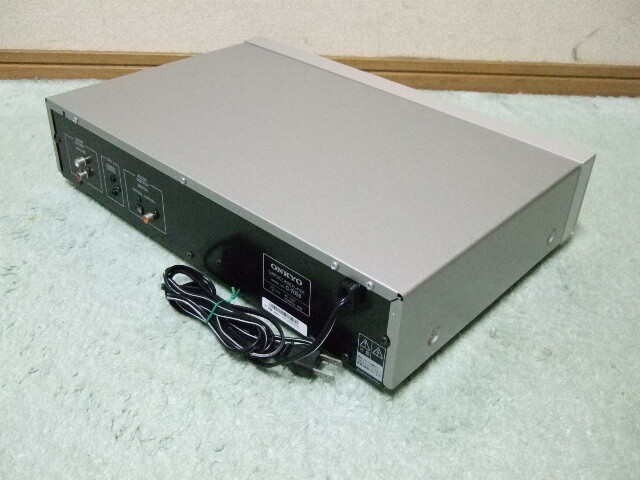 ★ONKYO(オンキョー) C-7030 CDデッキ プレーヤー★動作品の画像9