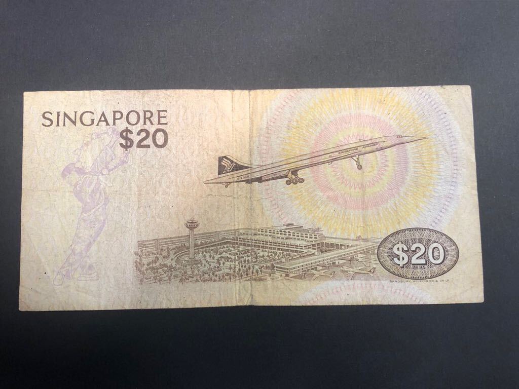 シンガポール 旧紙幣 /鳥/帆船/20.10.5ドル紙幣3枚_画像4