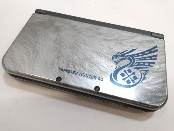 ◇稀少 訳あり動作品 NINTENDO 任天堂 ニンテンドー New3DSLL RED-001 Monster Hunter モンスターハンター4G モンハン 0503E2A 〒 ◇の画像4