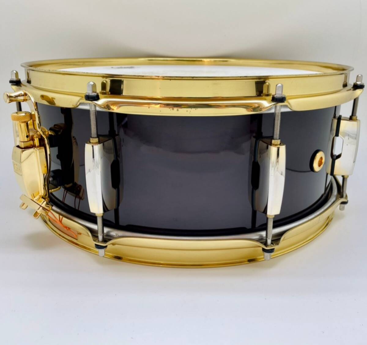 5.5 x 14 жемчуг custom Classic * One-piece Maple малый барабан *Pearl Custom Classic One Piece Maple Shell Snare Drum *JAPAN*