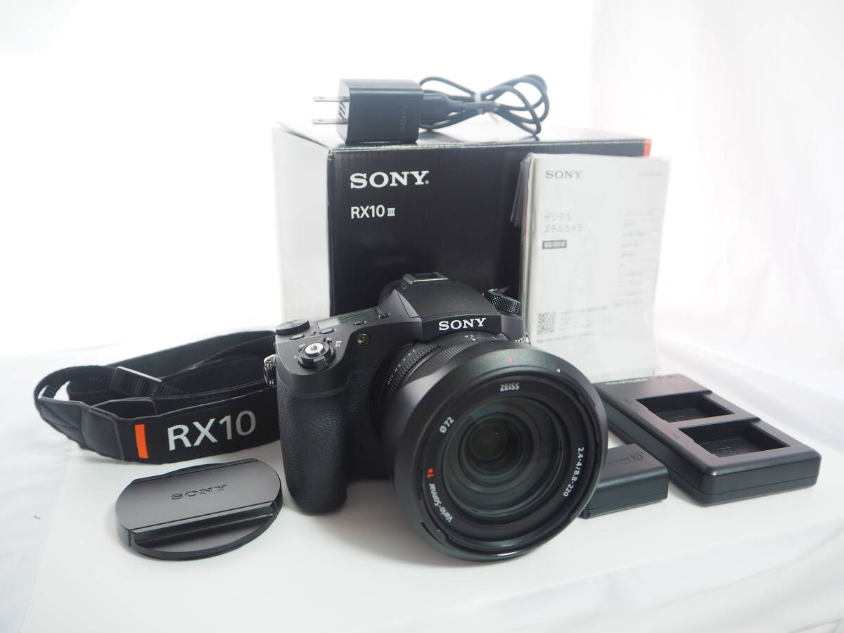 〇極美品〇 SONY ソニー Cyber-shot DSC-RX10M3 コンパクトデジタルカメラ 元箱 付属品の画像1