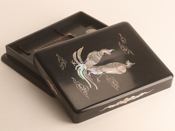 [.] morning . fine art .. house mother-of-pearl skill inkstone case also box KV606