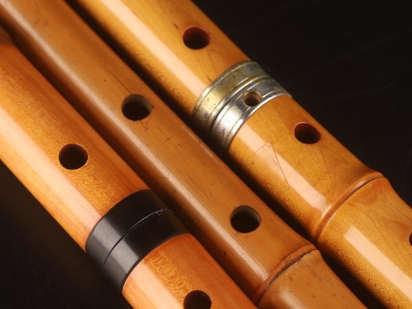 [.] времена традиционные японские музыкальные инструменты сякухати три KV792