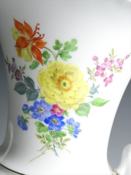 n784 Meissen マイセン フラワーブーケ 5つ花 脚付 大型 ベース 花瓶 飾壷 26cm_画像4