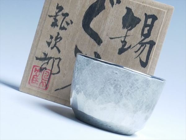 K407 Tsuruoka . следующий . произведение жестяной большие чашечки для сакэ чашечка для сакэ посуда для сакэ вместе коробка 