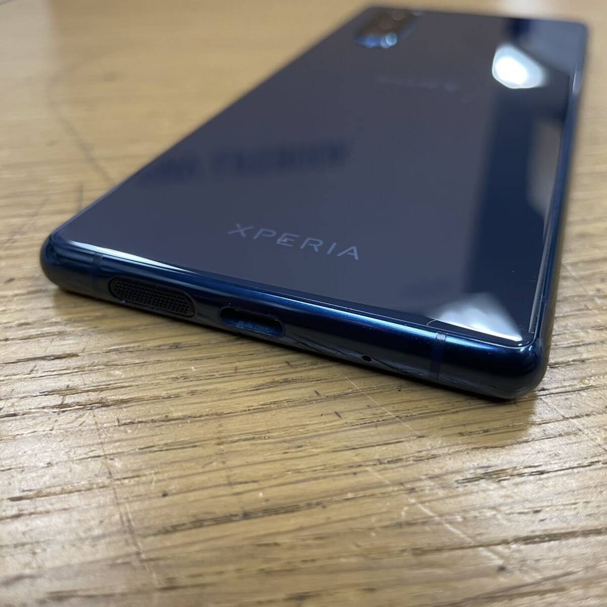 Xperia5 J9260 美品 ストア購入 SIMフリー 元箱付属品有 NN1399 _画像4