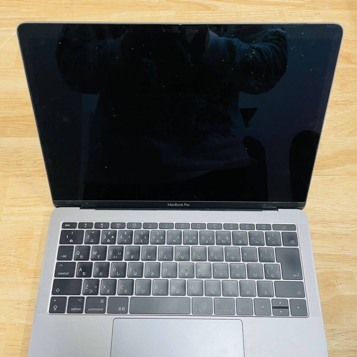 MacBook Pro 13インチ 2017 2.3GHz core i5 8GB 256GB スペースグレイ ジャンク NN1675 _画像3