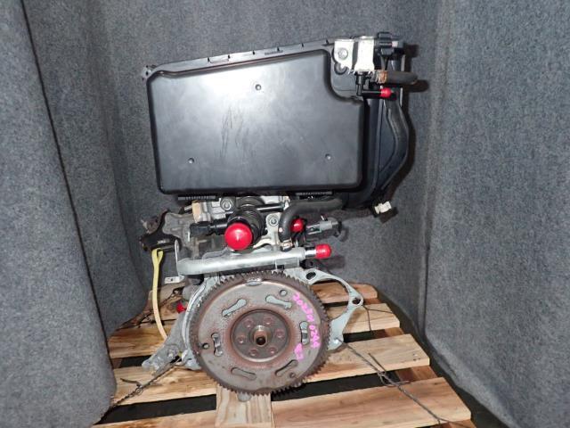 モコ DBA-MG22S 中古エンジンAssy E4 4WD K6A ZEL DNXY-D3 11041-4A00G(ヘッド)_画像1