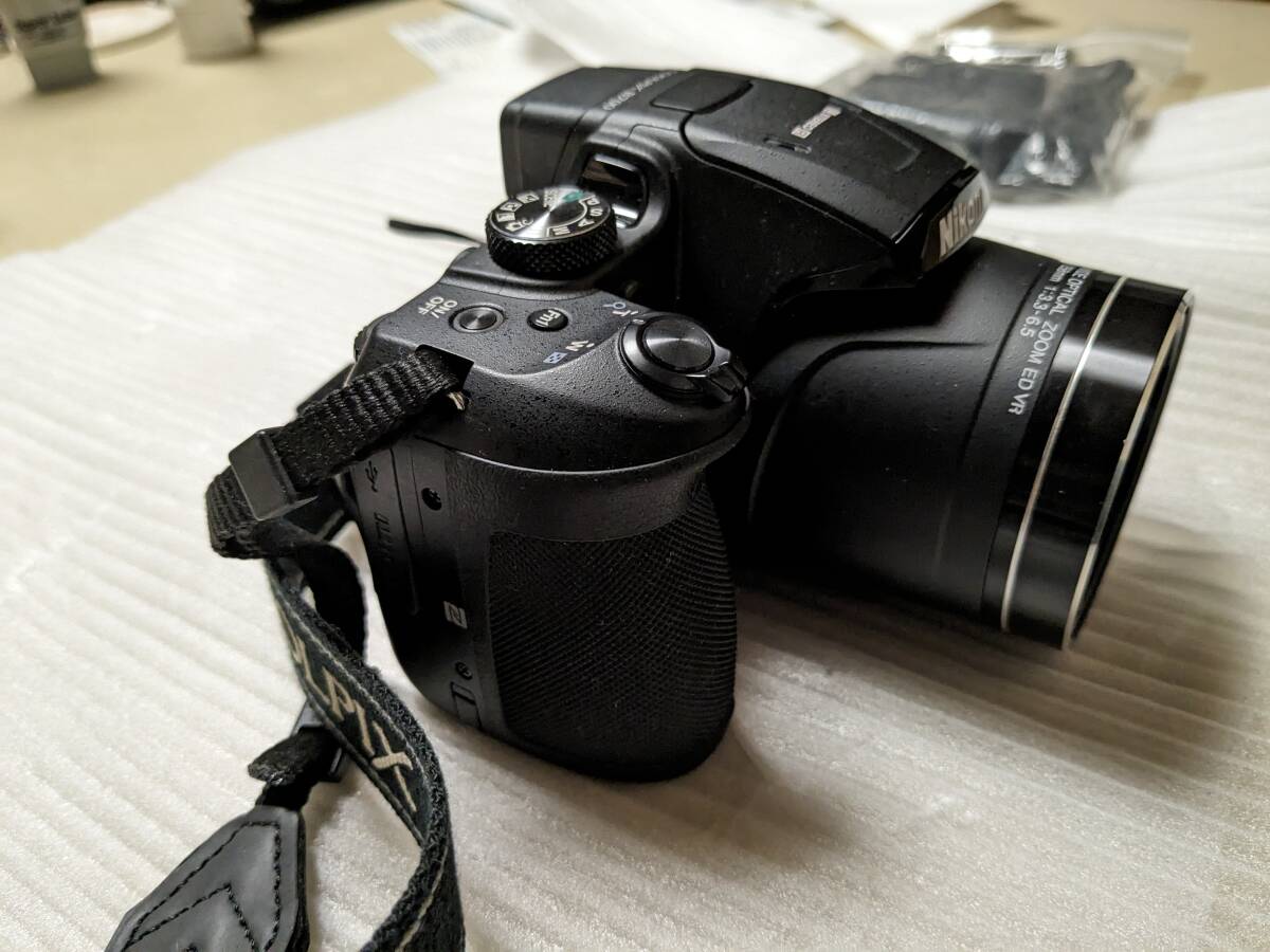 【中古・美品】　Nikon ニコン デジタルカメラ COOLPIX B700 光学60倍ズーム_画像5