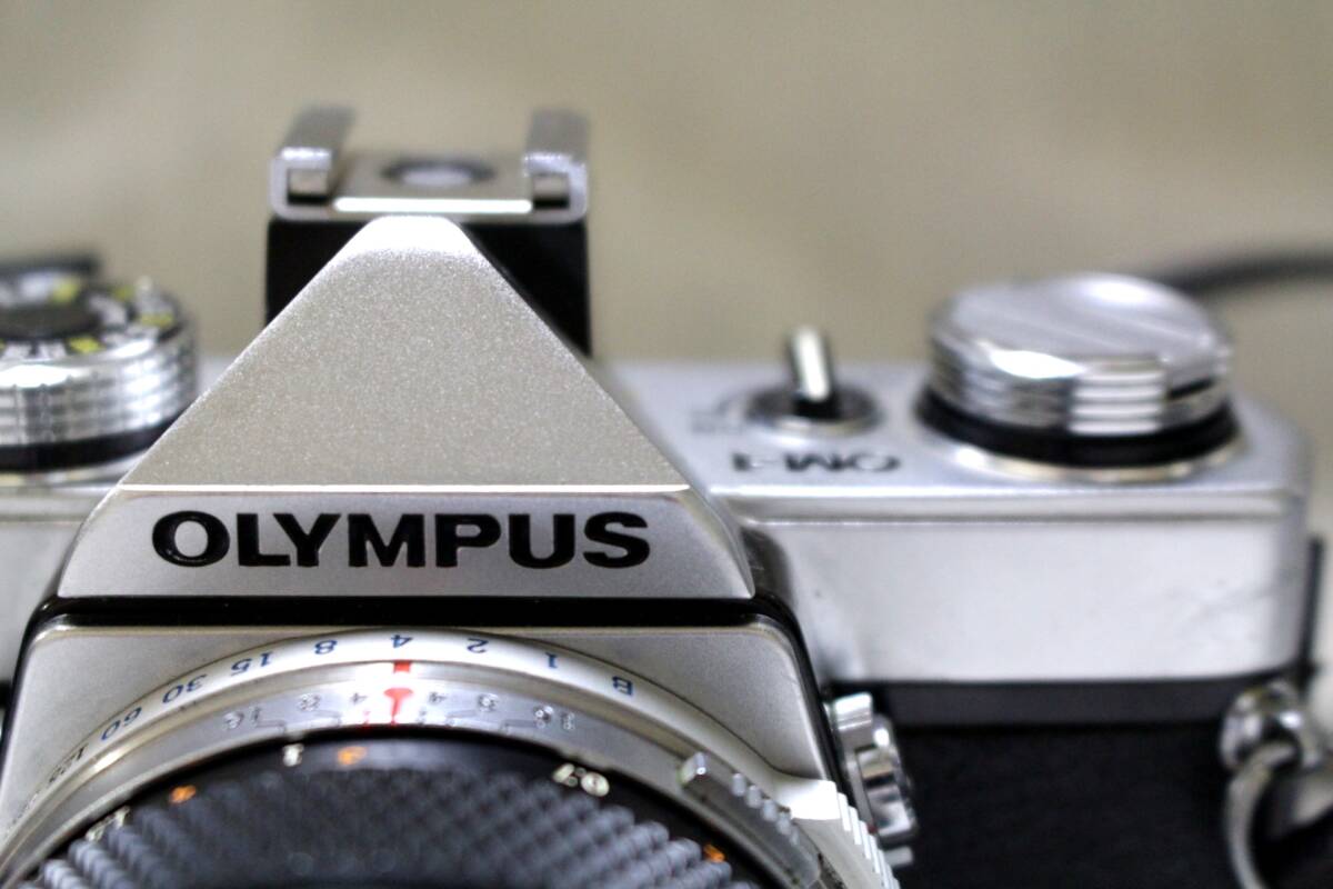 51 OLYMPUSオリンパス◆OM-1◆フィルム カメラ◆レンズOM-SYSTEM G.ZUIKO AUTO-S1:1.4f=50mm◆レンズ キャップ/フード/レザー ケース付_画像4