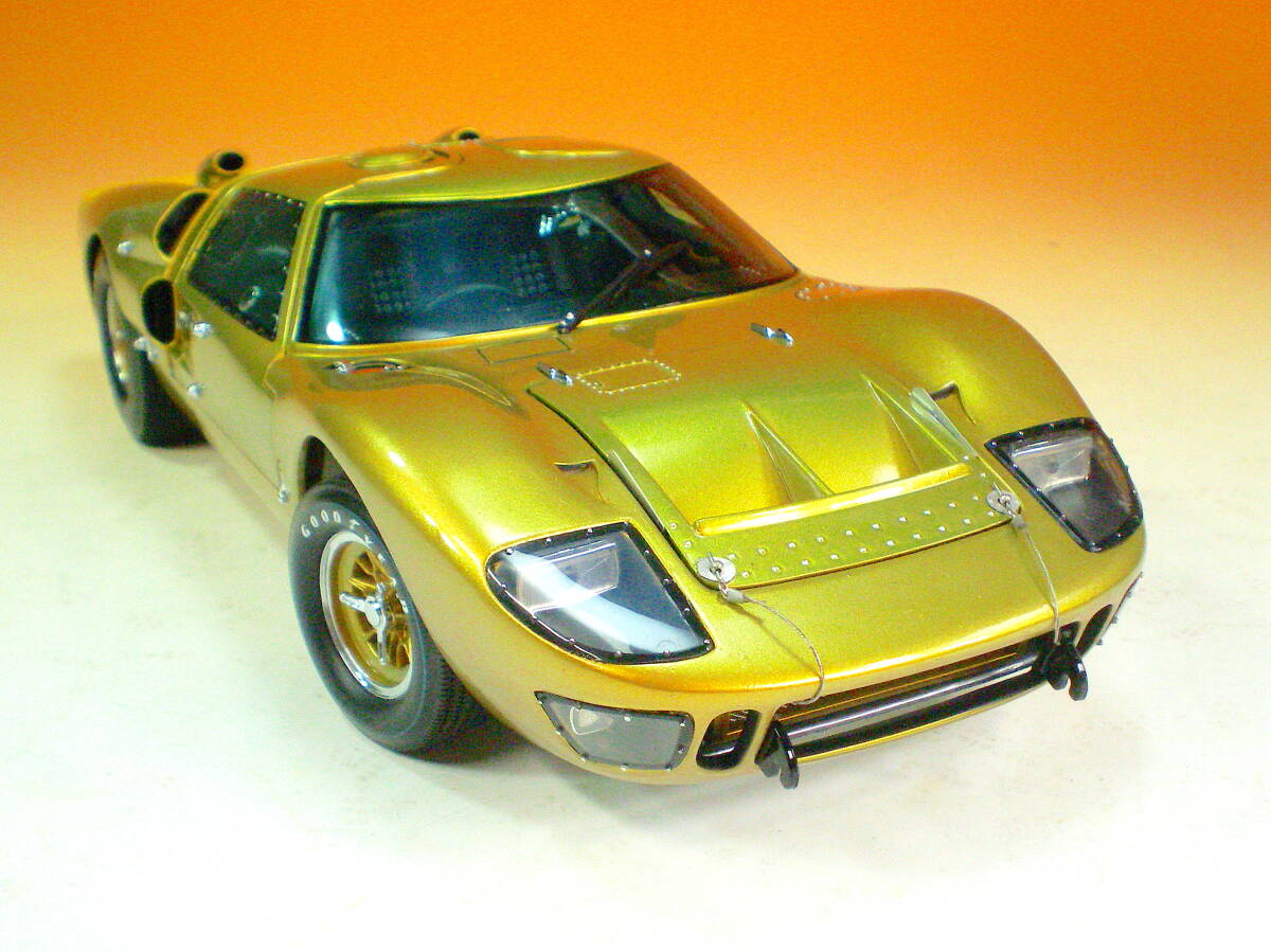 EXOTO　1/18　Ford GT 40 Mk. II 1966　Standox Suzuka Sun　フォード マーク2 エグゾト　ゆうパック80サイズ送料着払い_画像1