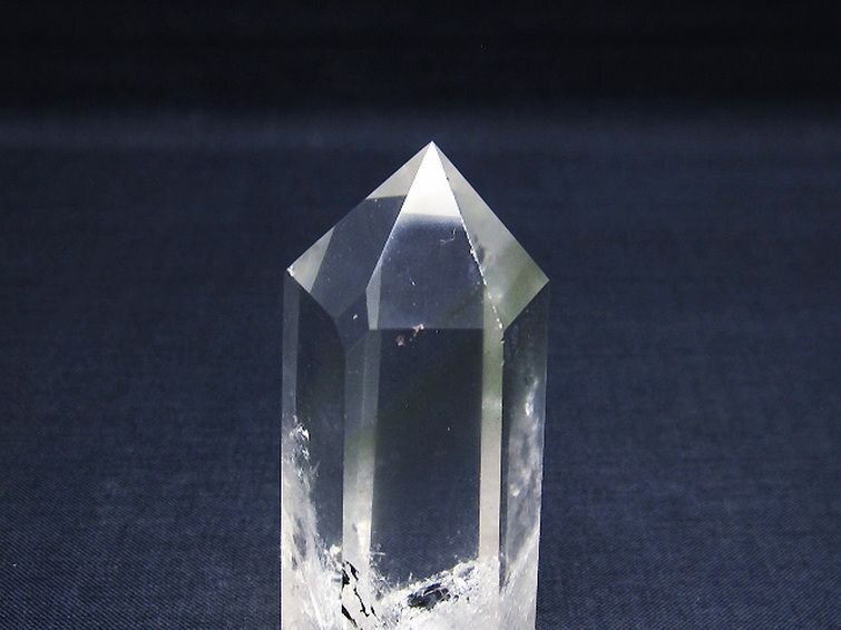 誠安◆天然石最高級品ガーデン水晶六角柱[T60-26048]_画像2