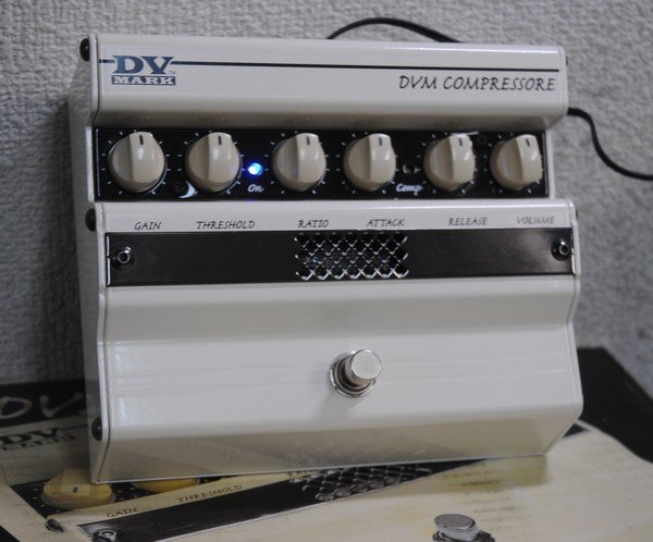 *[DV MARK /ti-bi Mark компрессор DVM COMPRESSOR] compact эффектор Tube Compression Guitar Effects Pedal P05141