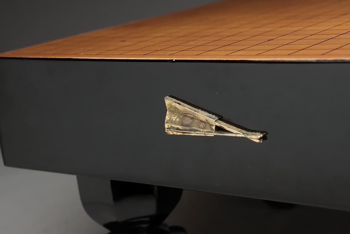 うのにもお得な情報満載! ZL993 時代漆芸 扇飾 黒漆塗 脚付姫碁盤 幅23.2cm 碁石付・黒地 囲碁