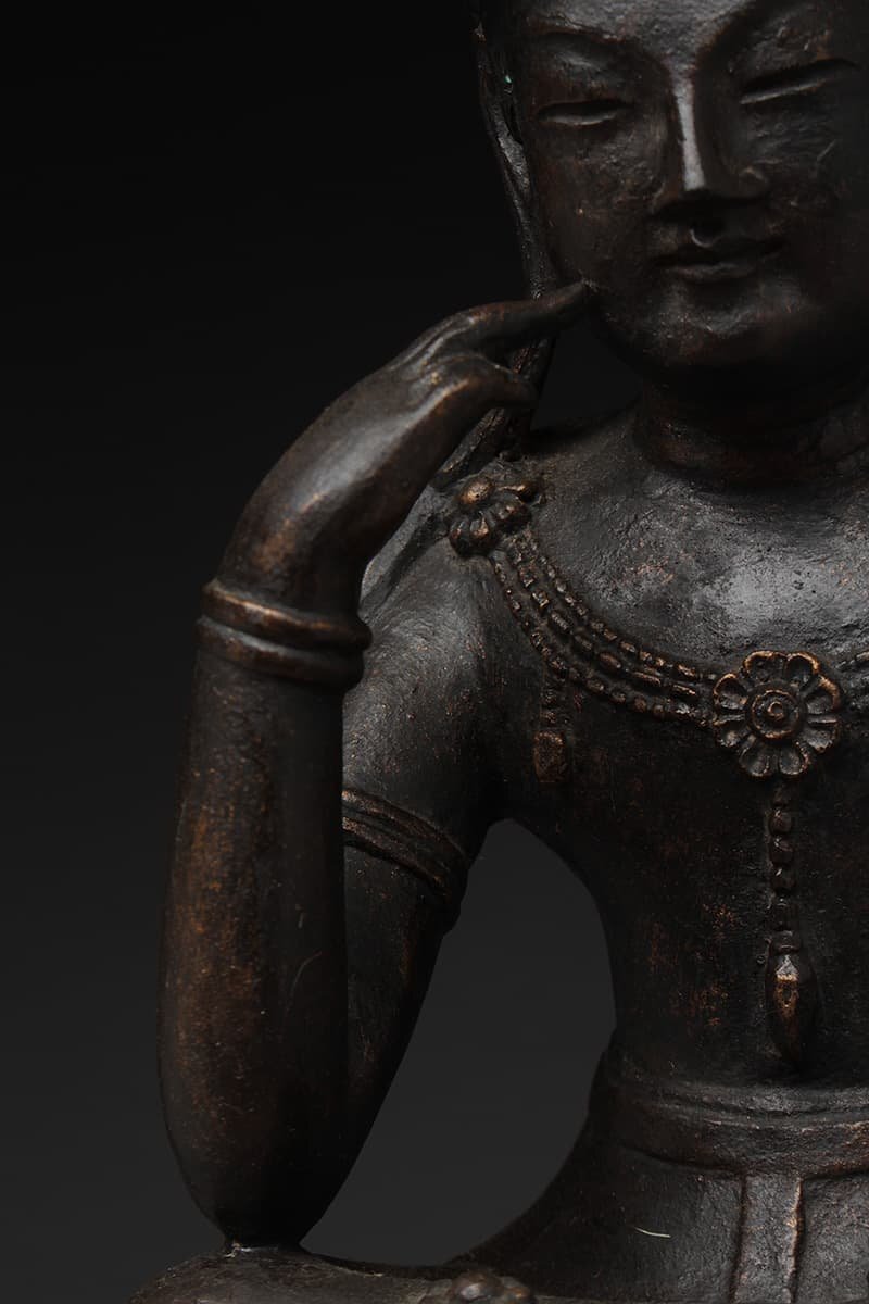 ES352 仏教美術【岳宝塔】「弥勒菩薩半跏思惟像」高32.2cm 重2.8kg・仏像・佛像の画像7