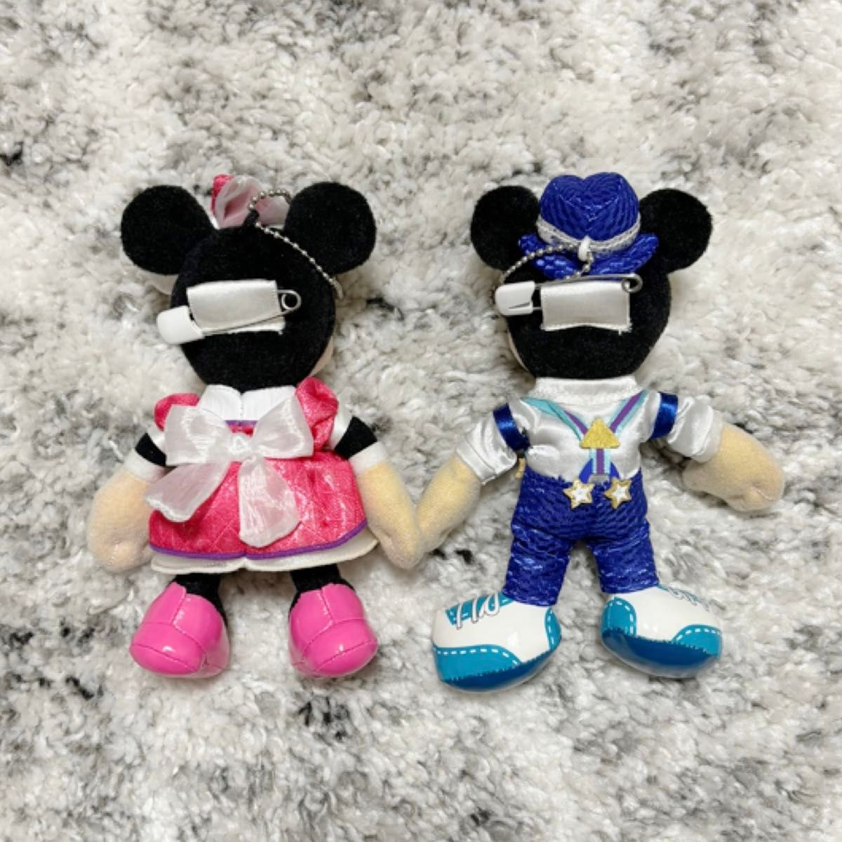 ミッキー&ミニー ぬいぐるみバッジ|Yahoo!フリマ(旧PayPayフリマ) ミッキー&ミニー ぬいぐるみバッジ|Yahoo!フリマ(旧PayPayフリマ)