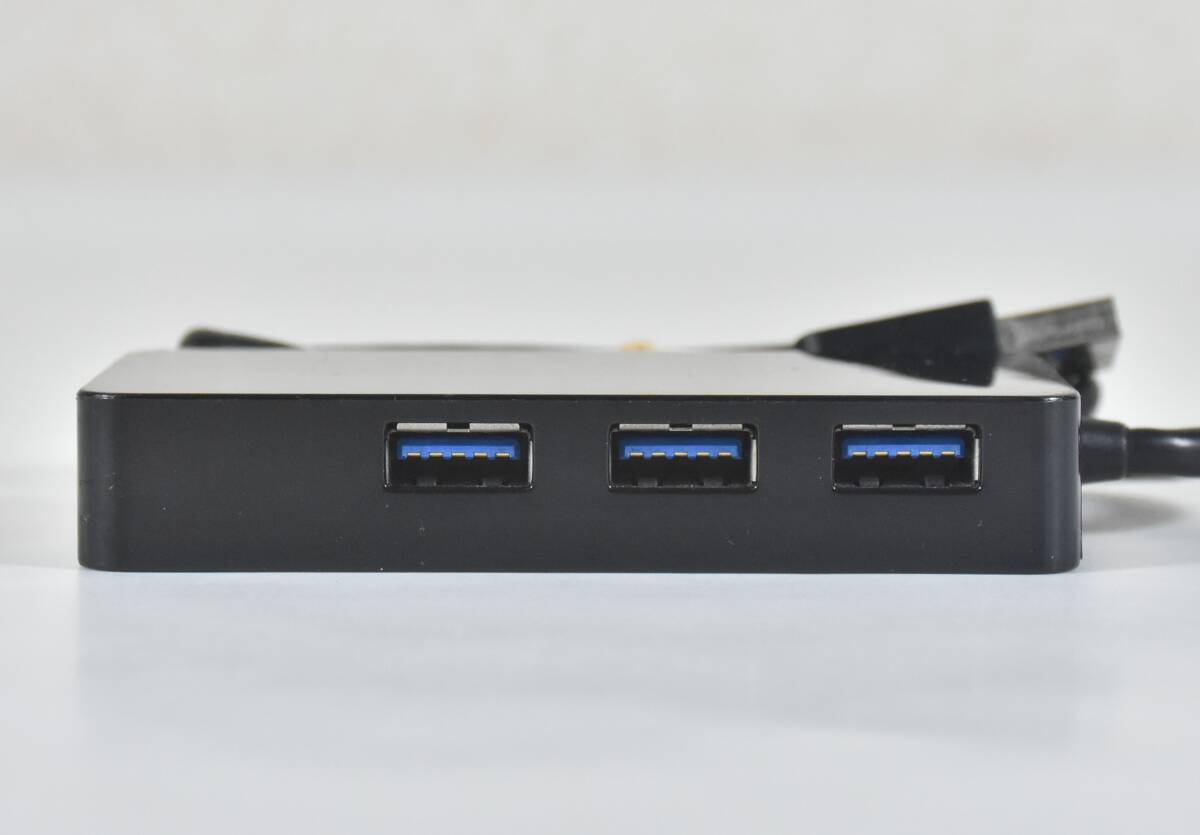 I-O DATA US3-HB3ETG / ギガビットLANアダプター搭載 USB 3.1 Gen1（USB 3.0）ハブ/中古品_画像2