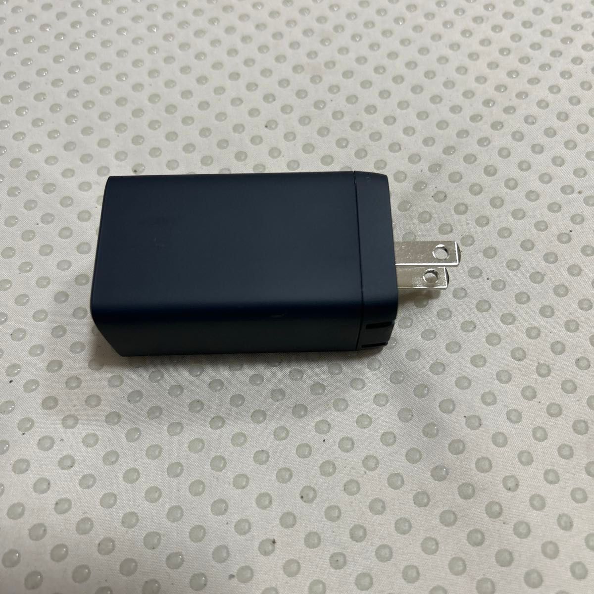 美品 Anker PowerPort III 3-Port 65W Pod  USB-C-Ｃケーブル付き