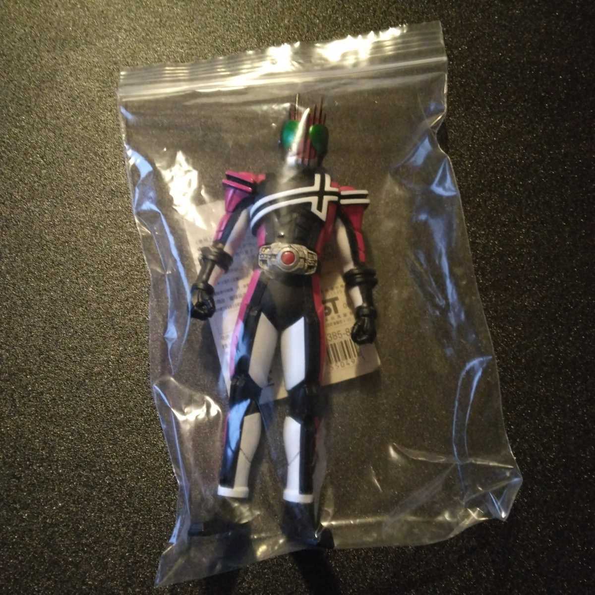 送料220円他 レジェンドライダーシリーズ 仮面ライダーディケイド タグ付　ソフビ人形_画像1