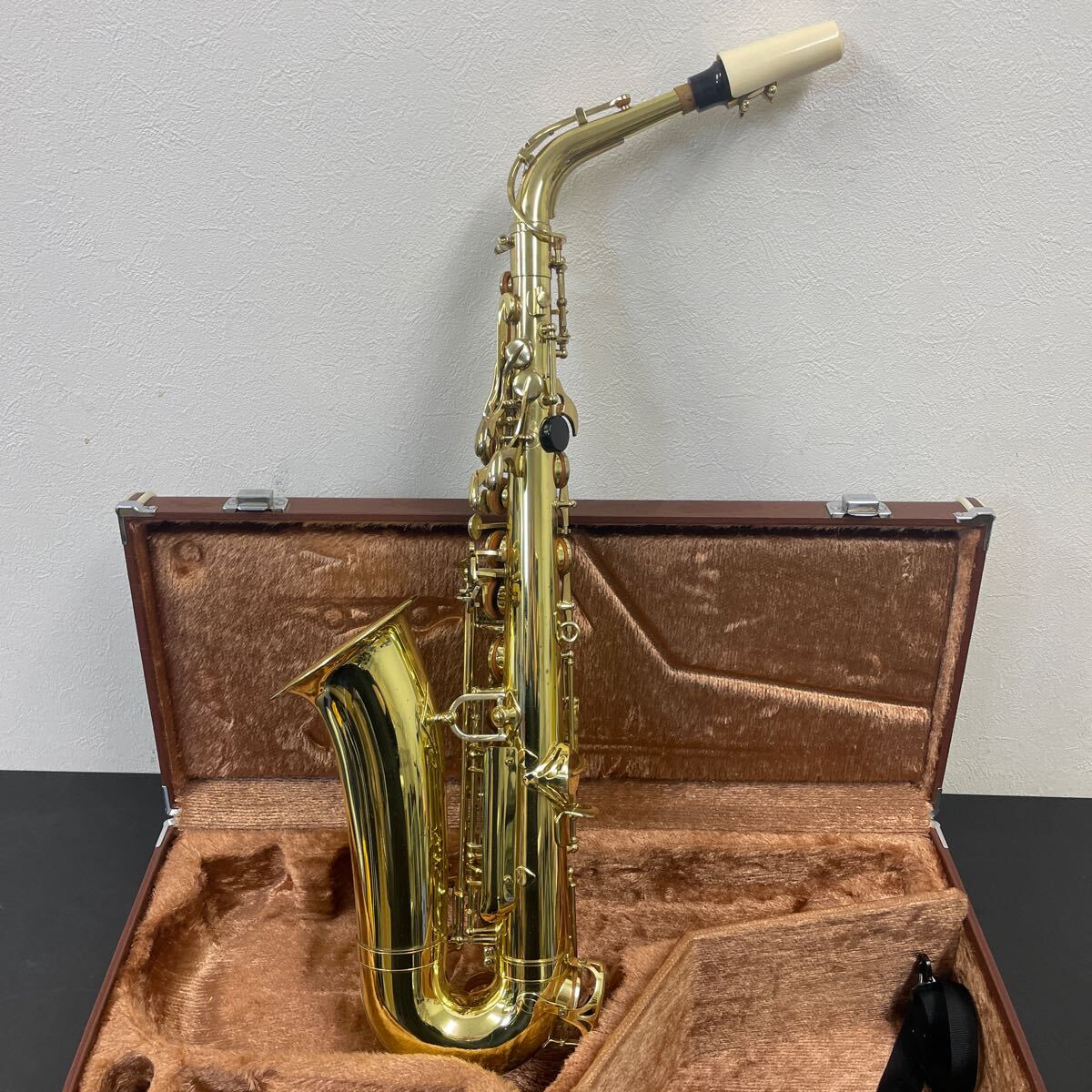 Z御D#92 YAMAHA サックス YAS-32 管楽器 アルトサックス ヤマハ 011699 中古 演奏 吹奏楽 sax ハードケース付 現状品_画像4