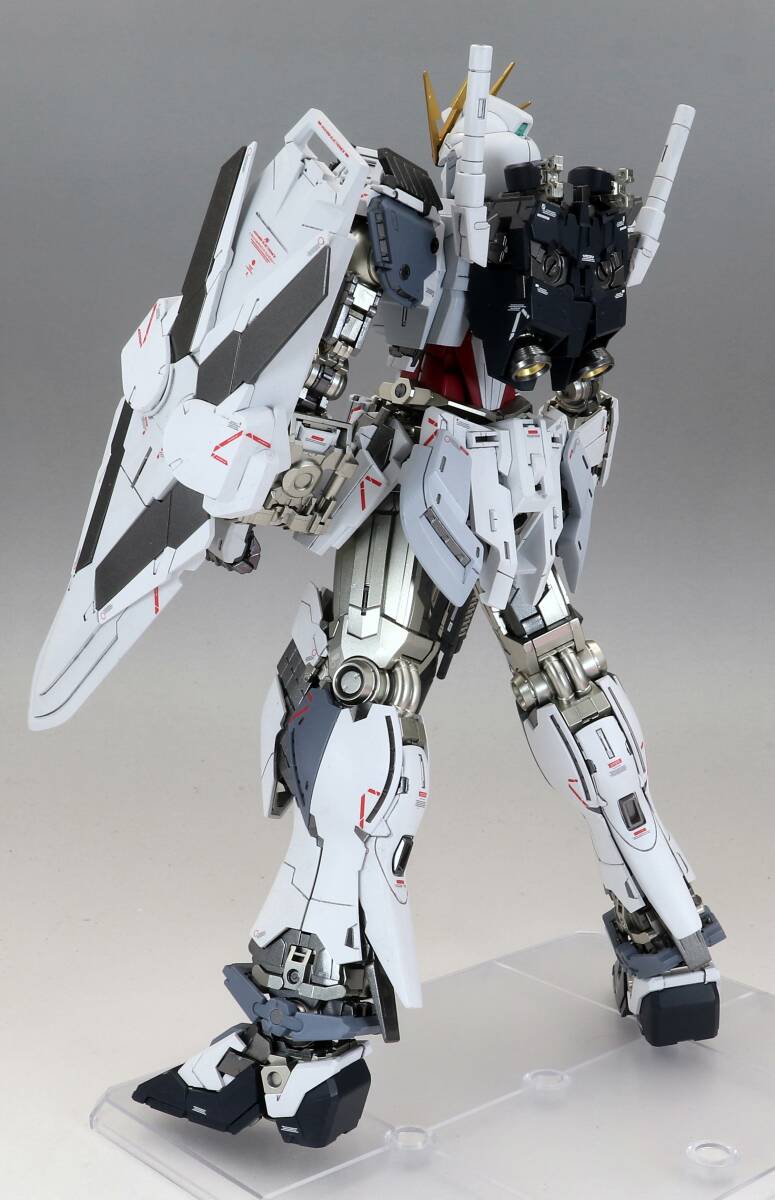 1/100　MG　ナラティブガンダムC装備Ver.Ka　塗装済み完成品_画像6