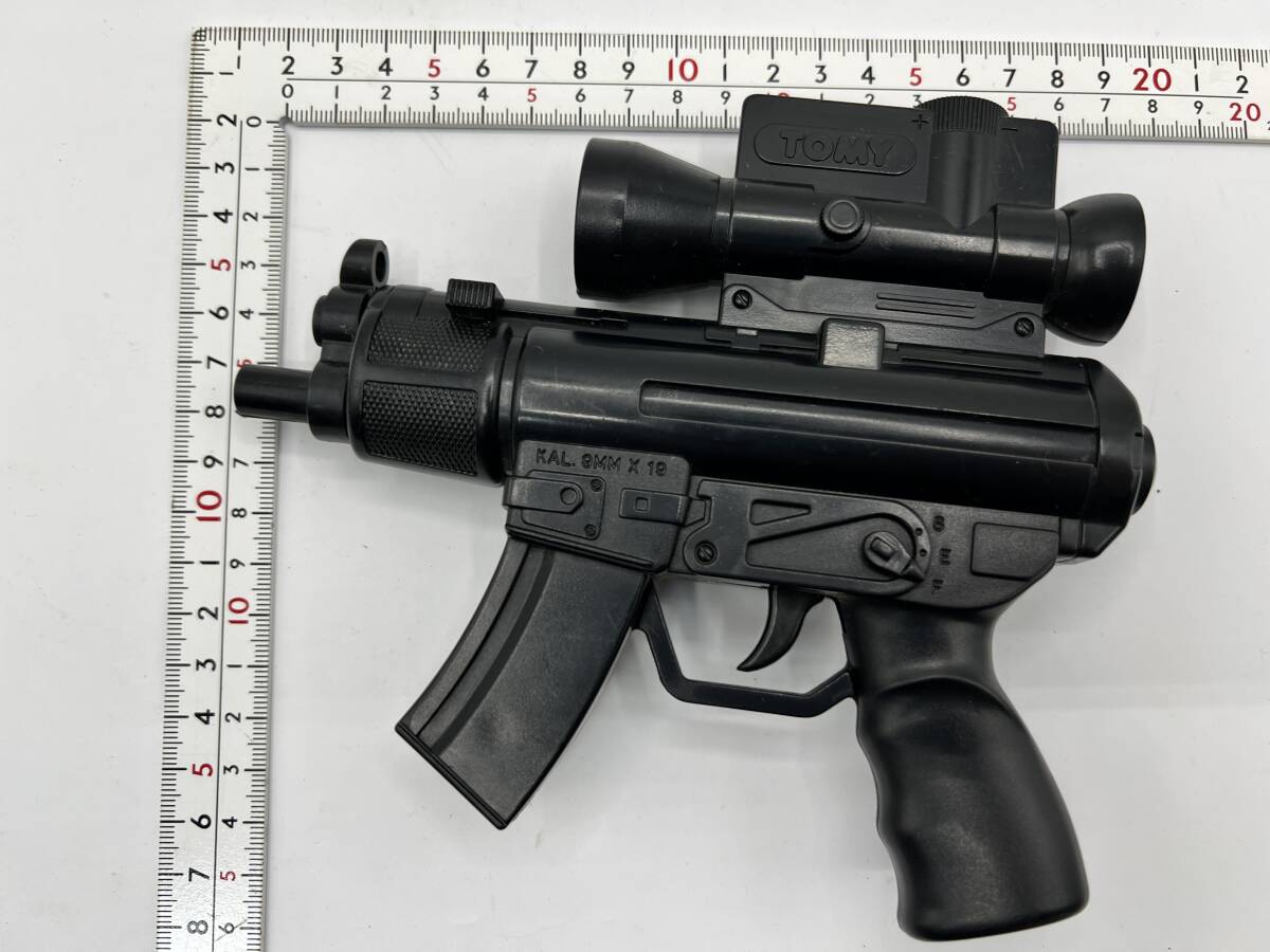 動作品 TOMY レトロ おもちゃ ゼンマイ仕掛けのMP5 TOMY H&K MP5 トミー トイガン BB弾の画像5