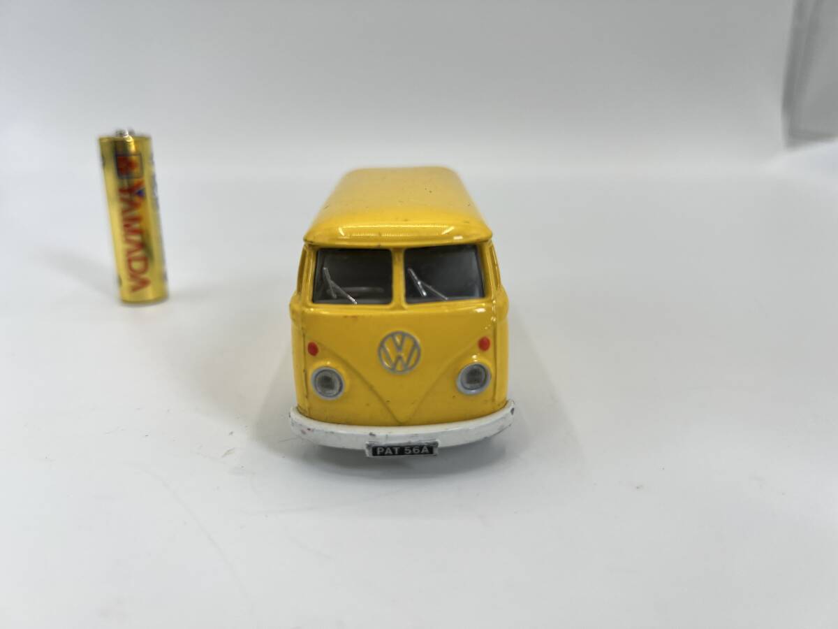 Corgi 1/43 Scale Diecast 96960 - Volkswagen Van Bosch - Yellow コーギー ボッシュ ワーゲンバスの画像3