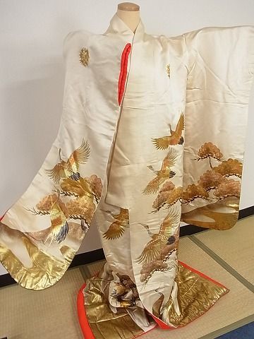  flat peace shop - here . shop # finest quality colorful wedding kimono group . crane pine writing gold silver . silk excellent article AAAE6261Abr