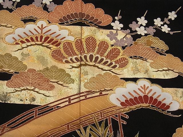 平和屋1■豪華黒留袖　駒刺繍　鴛鴦片輪車枝梅文　金彩　逸品　CAAB2506yc_画像4