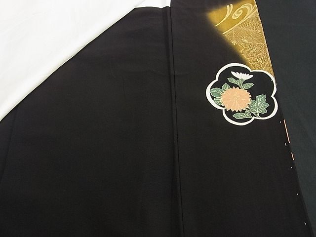  flat peace shop Noda shop # gorgeous kurotomesode piece embroidery pine .. crane ground paper flower writing .. dyeing gold paint excellent article unused BAAD2072yt