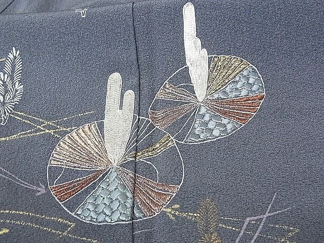 平和屋-こころ店■訪問着　駒刺繍　唐松に敷松葉　金銀糸　正絹　逸品　未使用　AAAE9180Acs_画像6