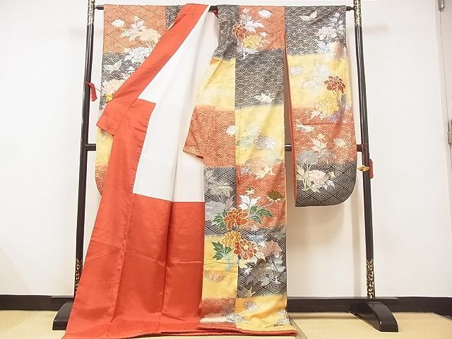 平和屋-こころ店■お引きずり・お引き摺り・引き振袖 和装 結婚式 舞妓 芸妓 芸者 衣装 刺繍 花蝶文 牡丹 金銀彩 正絹 逸品 AAAD4577Ata_画像2