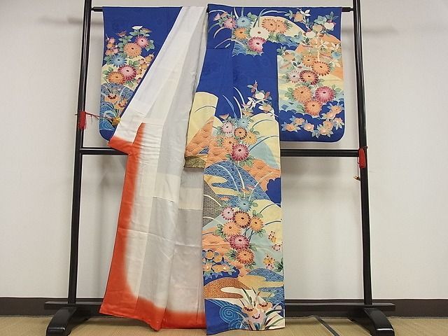 平和屋-こころ店■小振袖　二尺袖　友禅　遠山草花文　正絹　逸品　AAAF3624Bnp_画像2