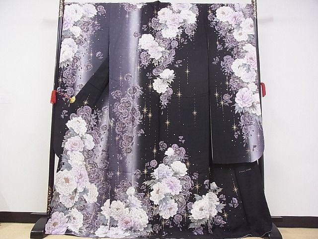 平和屋-こころ店■豪華振袖　FINAL STAGE　駒刺繍　牡丹　桜　黒地　金彩　京都きもの友禅扱い　正絹　逸品　AAAF3891Ata_画像1