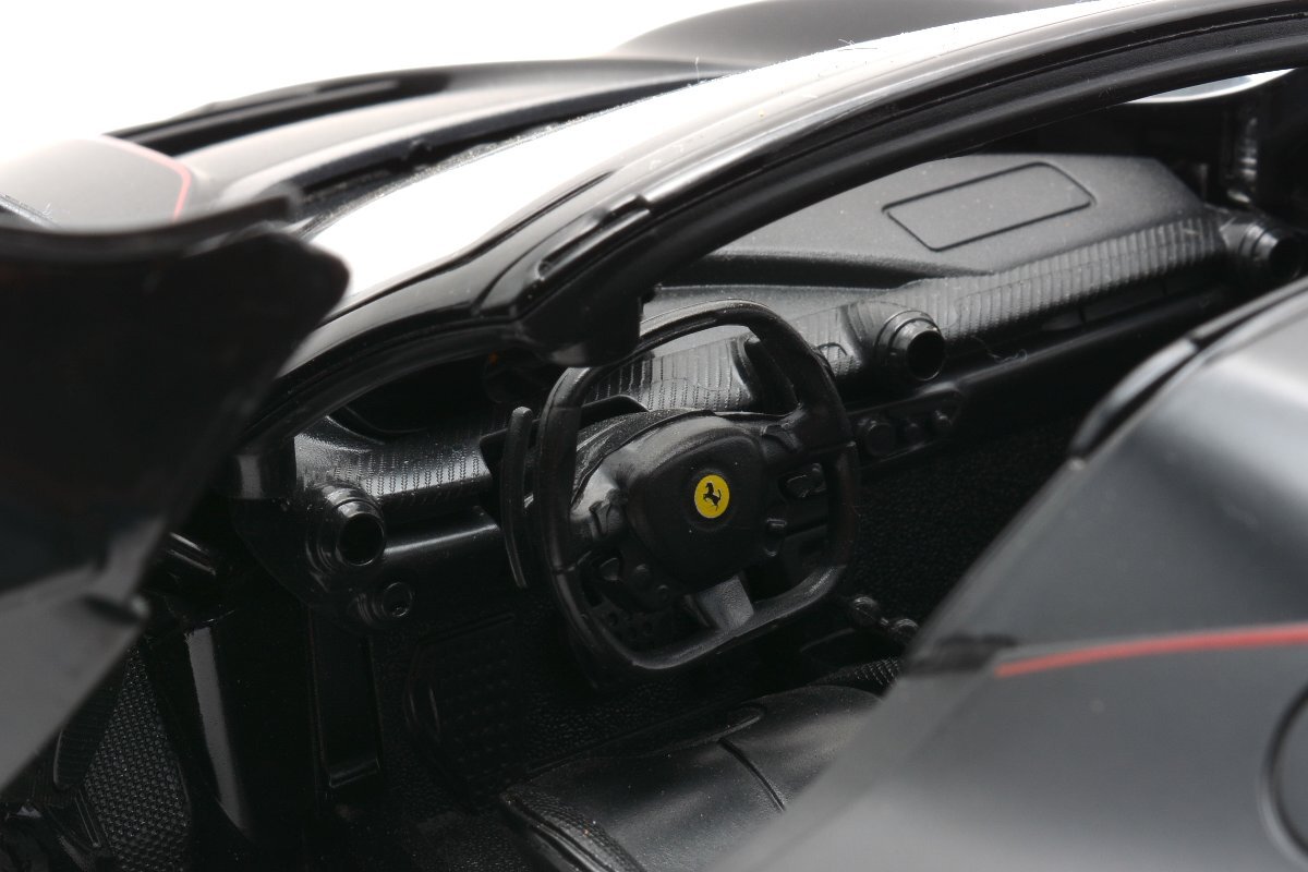 [ товар среднего качества ] Kyosho KYOSHO RASTAR 1/14la Ferrari aperuta черный ( ручной открытие и закрытие дверь & дрифт ) TX052