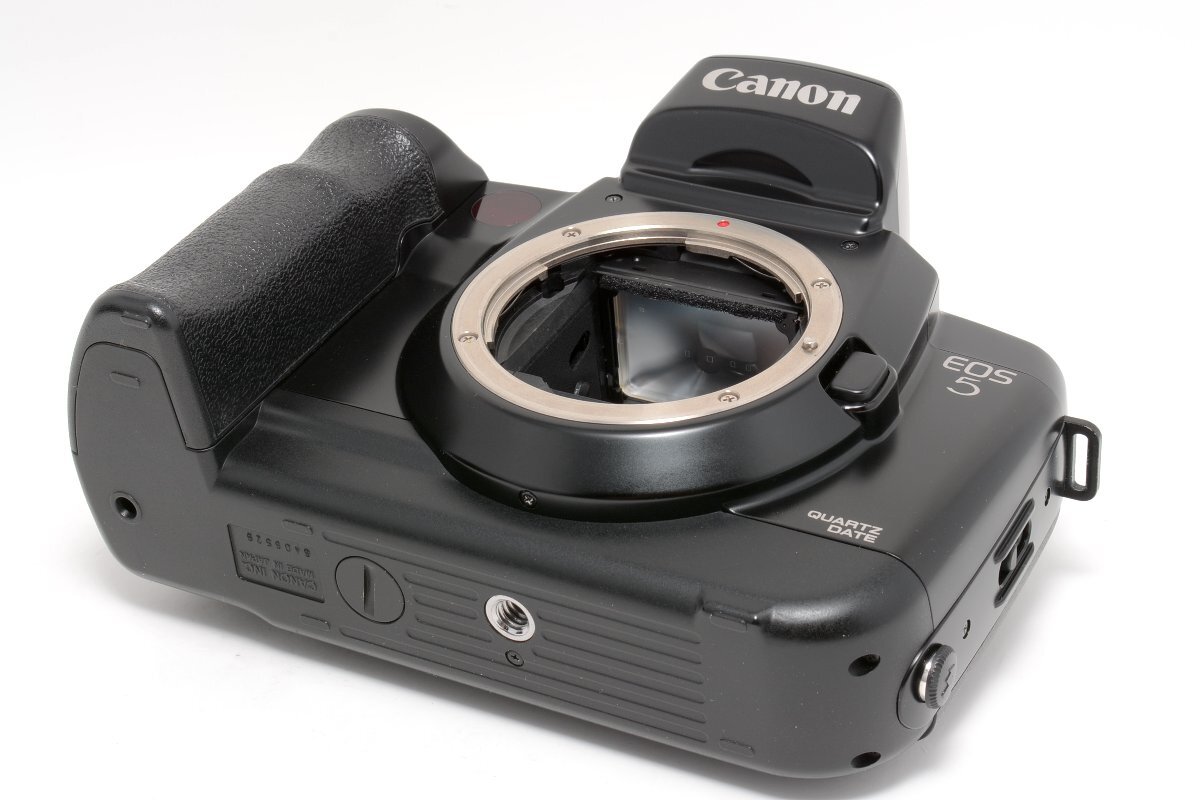 【美品】Canon キヤノン EOS 5 QUARTZ DATE(QD) + EF 28-80mm F3.5-5.6 II USM + VG-10(縦位置グリップ) #40134307_画像5