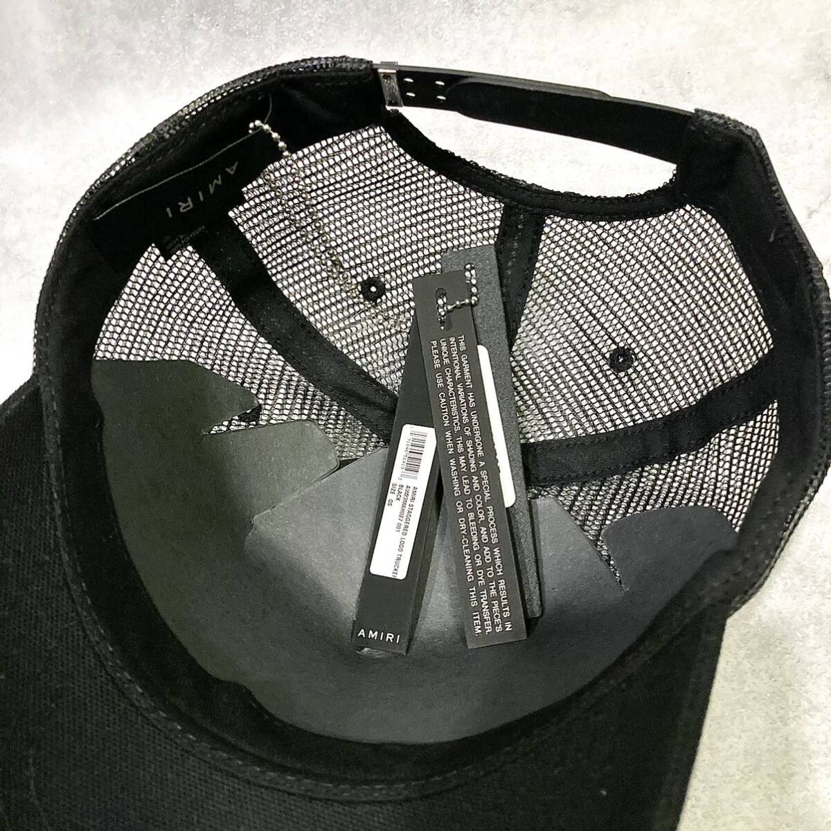 新品正規品 定価6.6万円 AMIRI 23FW STAGGERED LOGO TRUCKER HAT CAP / BLK アミリ スナップバック トラッカーキャップ 帽子 平野紫耀