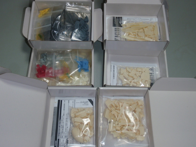 *1/144?* Gundam series various cast kit complete set * not yet constructed goods *