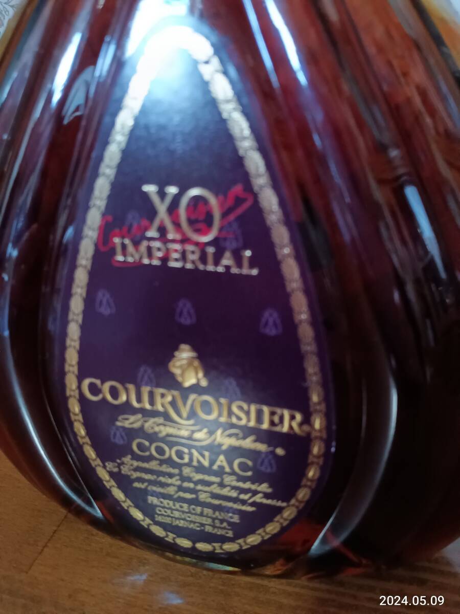 未開栓 箱なし  XOインペリアル クルボアジェ コニャック 古酒 ブランデー 700ml 40度 フランス 古いものです 自宅保管品の画像4