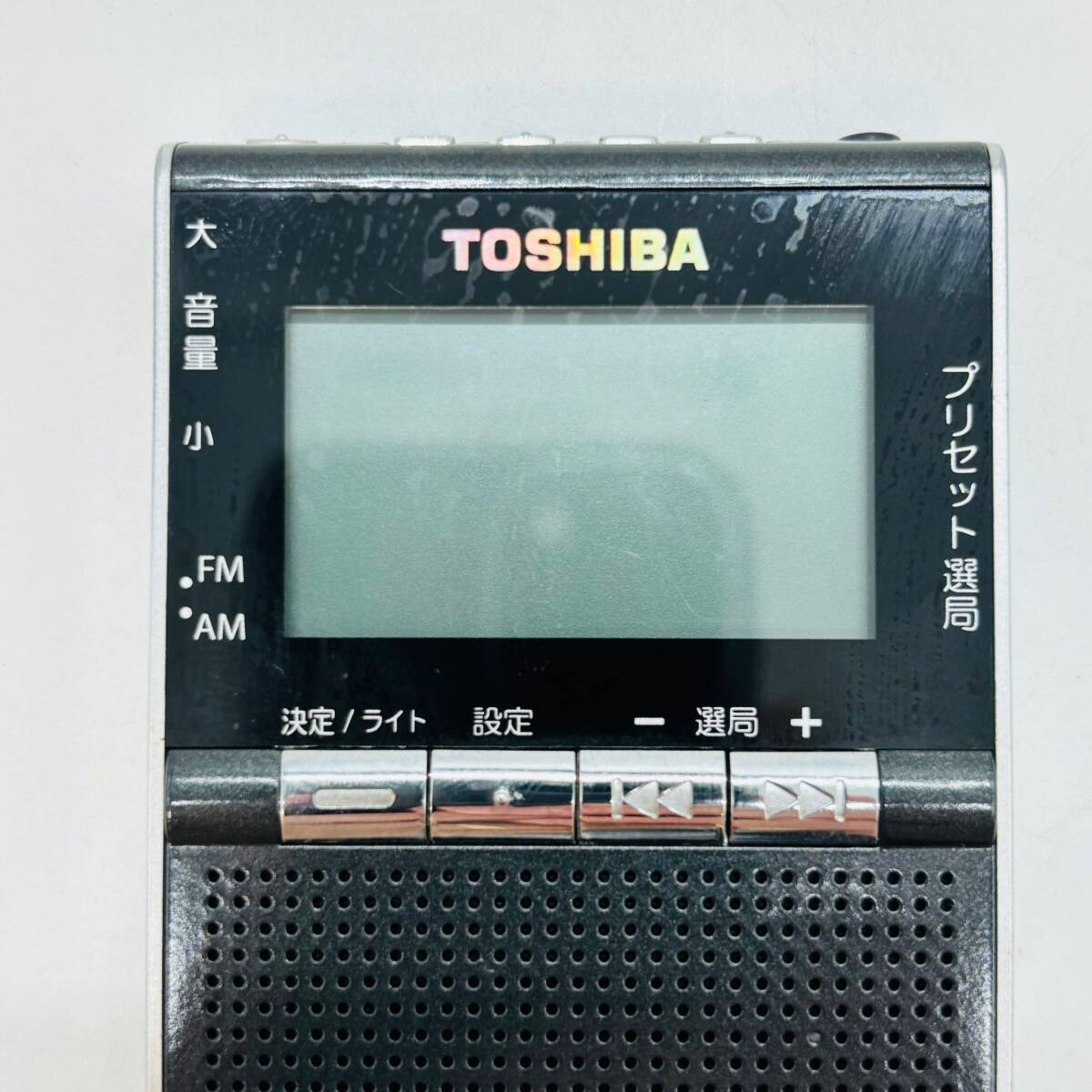 東芝 TOSHIBA FM STEREO / AM RADIO ポケット ラジオ TY-SPR5 1円 稼働 現状品 電池交換 必須 震災 対策 鞄 便利 ニュース 電池式 6722_画像7