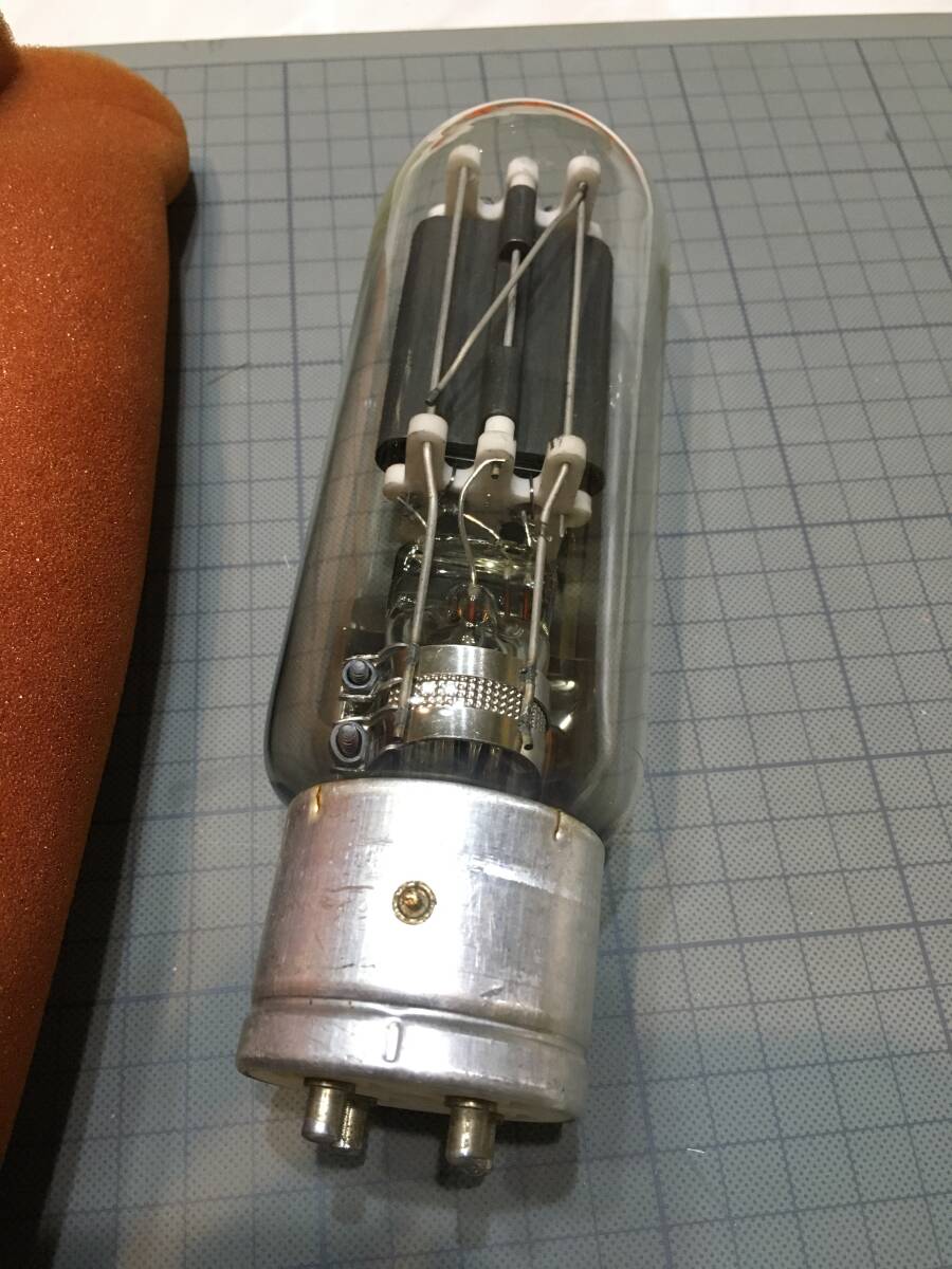  vacuum tube 2 ps together 