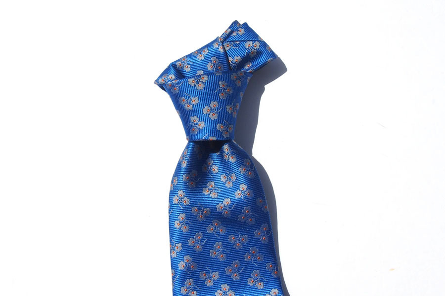 送料無料★新品｜未使用｜ペンローズ ロンドン｜penrose london｜フラワー柄シルクネクタイ｜Blue Base Floral Jacquard