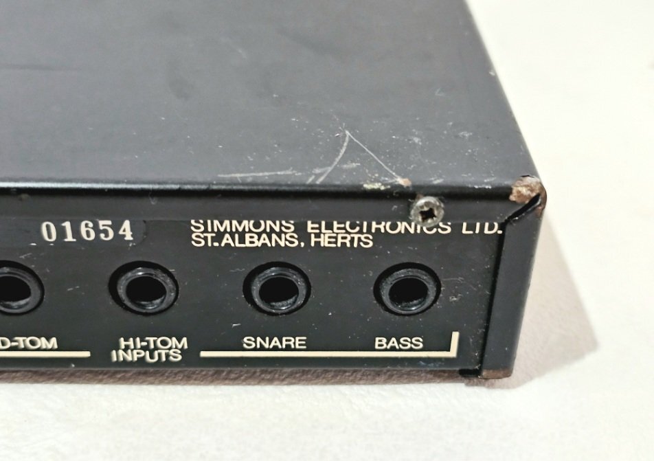 【ヴィンテージ】SIMMONS シモンズ エレドラ電源モジュール SDS1000 ドラムモジュール デジタル音源 機材 オーディオ機器_画像8