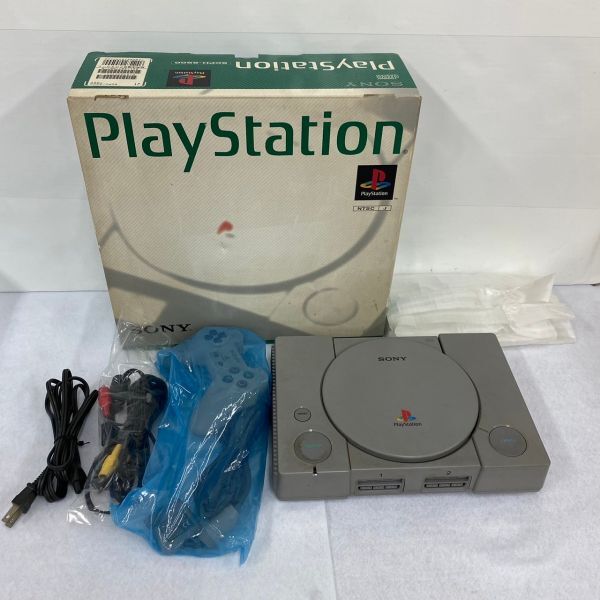 H309-O37-1098 SONY ソニー 初代 PlayStation 本体 SCPH-5500 プレイステーション1 PS1 コントローラー/箱/ケーブル 付き 通電OK ③_画像1