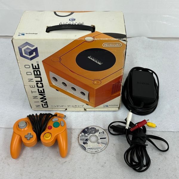 H406-O49-114 Nintendo Nintendo GAMECUBE Game Cube DOL-001 orange body / cable / controller / box / soft 2 ps attaching GC electrification O①