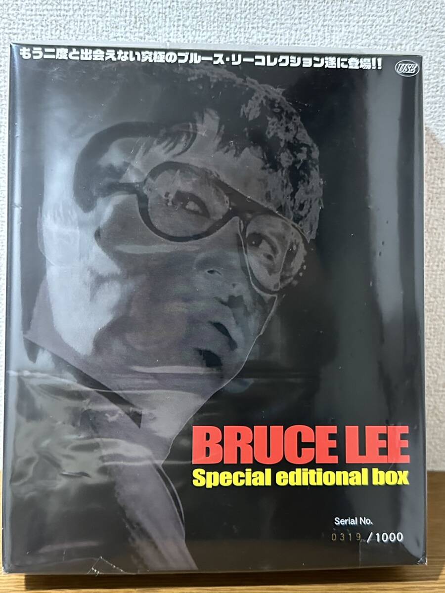 ブルース・リー　BRUCE LEE Special editional box 　限定品 (CD3枚 DVD1枚 写真10枚 入り)