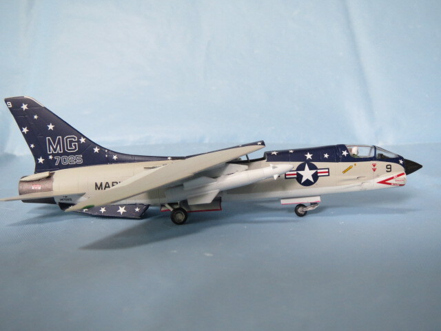 [ final product ]1/144 [ F8K CRUSADER ]VMF-321 &#34; hell s Angel s&#34; 1972 year (9)