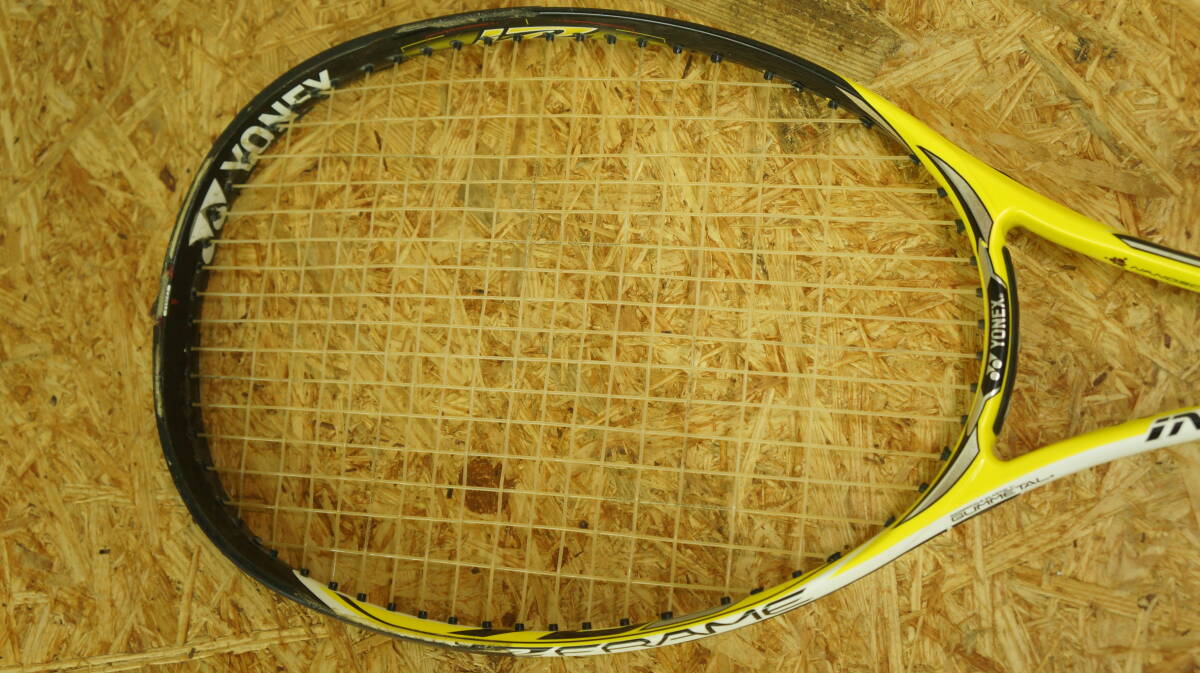 YONEX ヨネックス Ultimum Ti 7500 アルティマムチタン / INX 70S 軟式テニスラケット2本セット ソフトケース、ボール３個付き　中古品_画像7